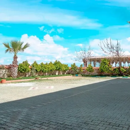Hotel Cunda Aksac 3*
