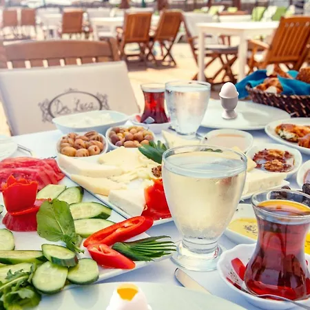 Cunda Aksac 3* Ayvalik